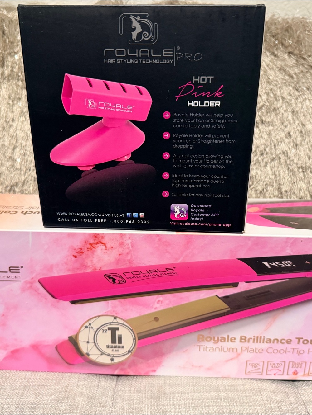 Royale Pro Hot Pink Titanium Flat Iron